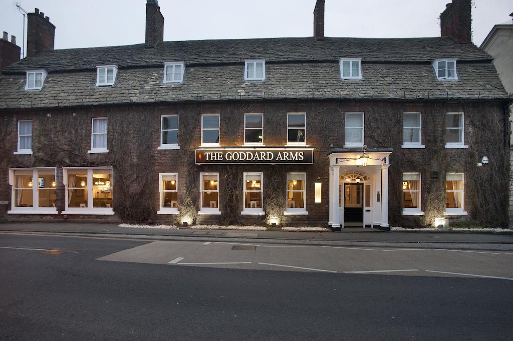 The Goddard Arms Hotell Swindon Exteriör bild