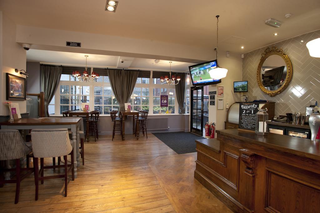 The Goddard Arms Hotell Swindon Exteriör bild