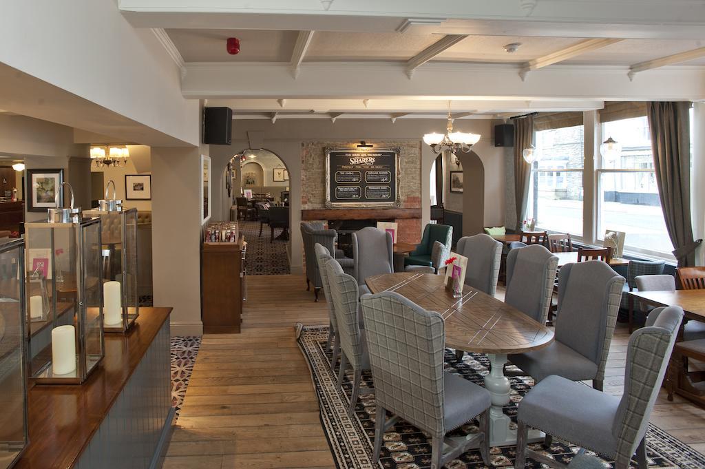 The Goddard Arms Hotell Swindon Exteriör bild