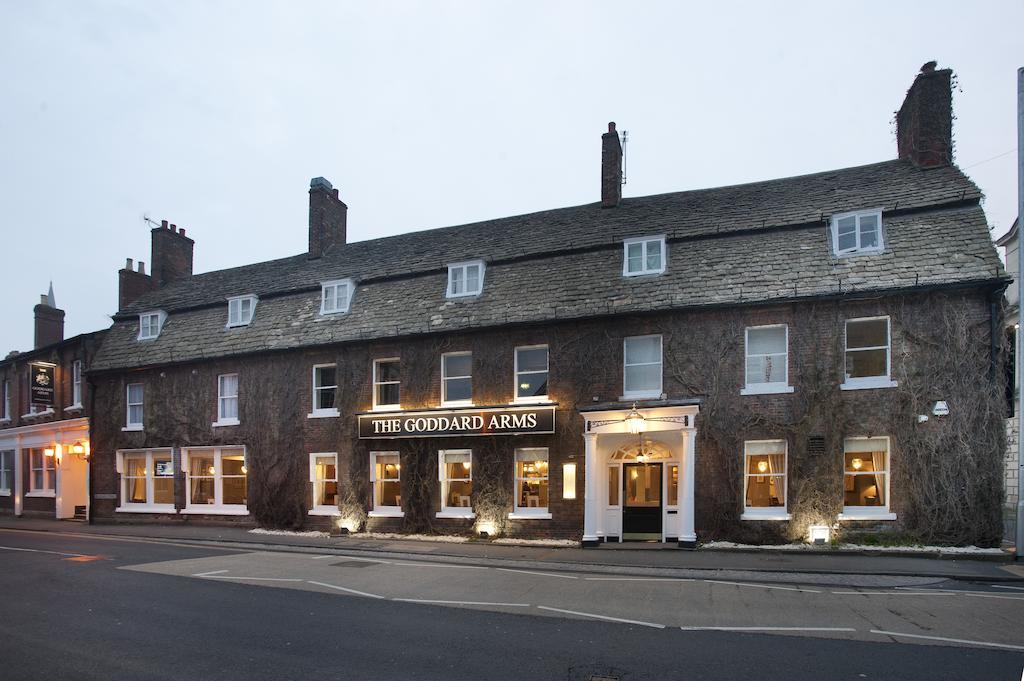The Goddard Arms Hotell Swindon Exteriör bild